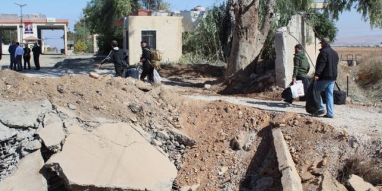 الحدود المقصوفة والبلاد السائبة