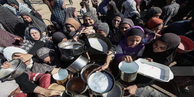 انهيار منظومة العمل الإنساني في قطاع غزة