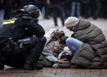 في واقعة أمستردام