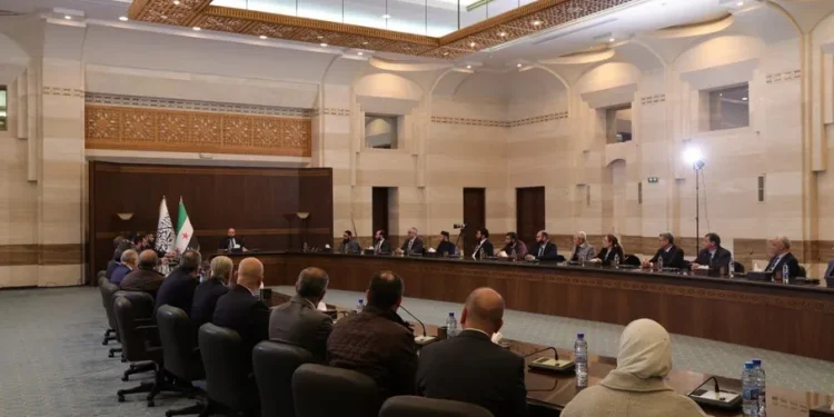 اقتراحات دستورية للحكومة الانتقالية الجديدة