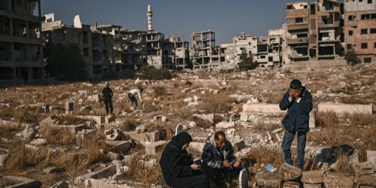 ما بعد الأسد… إجابات سورية عن أسئلة فلسطينية