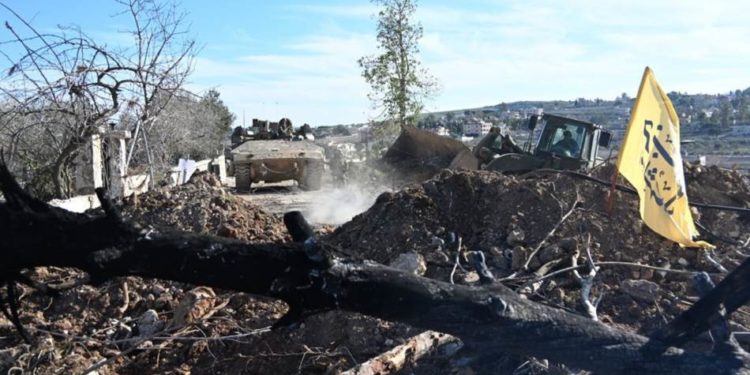  الجنوب “يحشر” الثنائي : ضغوط سياسية وعسكرية لنزع السلاح