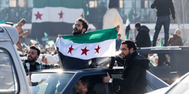 إرث الثورة.. ضرورة النقد والمراجعة