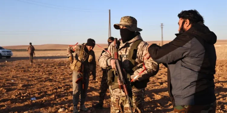 صحيفة تركية: إسرائيل تفقد ورقة “الكردستاني” بسوريا وتبحث عن بدائل