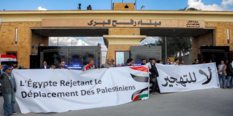 مصر في مواجهة التهجير… مهام ملحّة وإسناد عربي ضروري